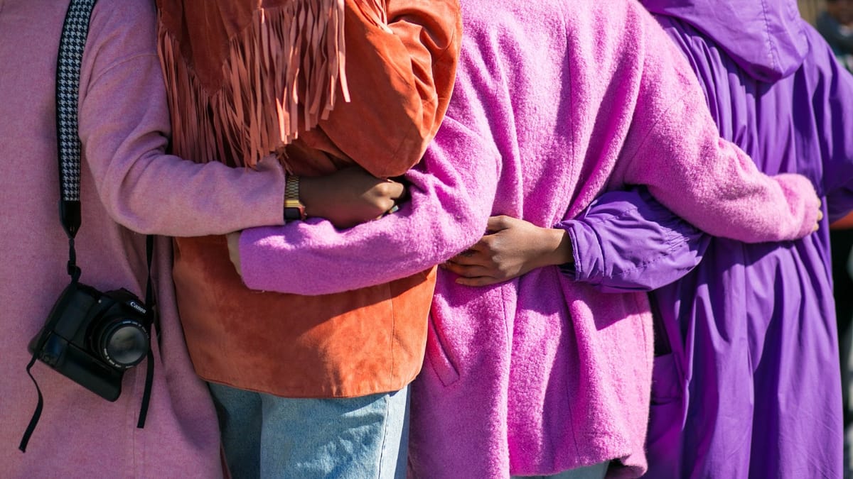 Kadınlar AKP'ye mecbur mu?