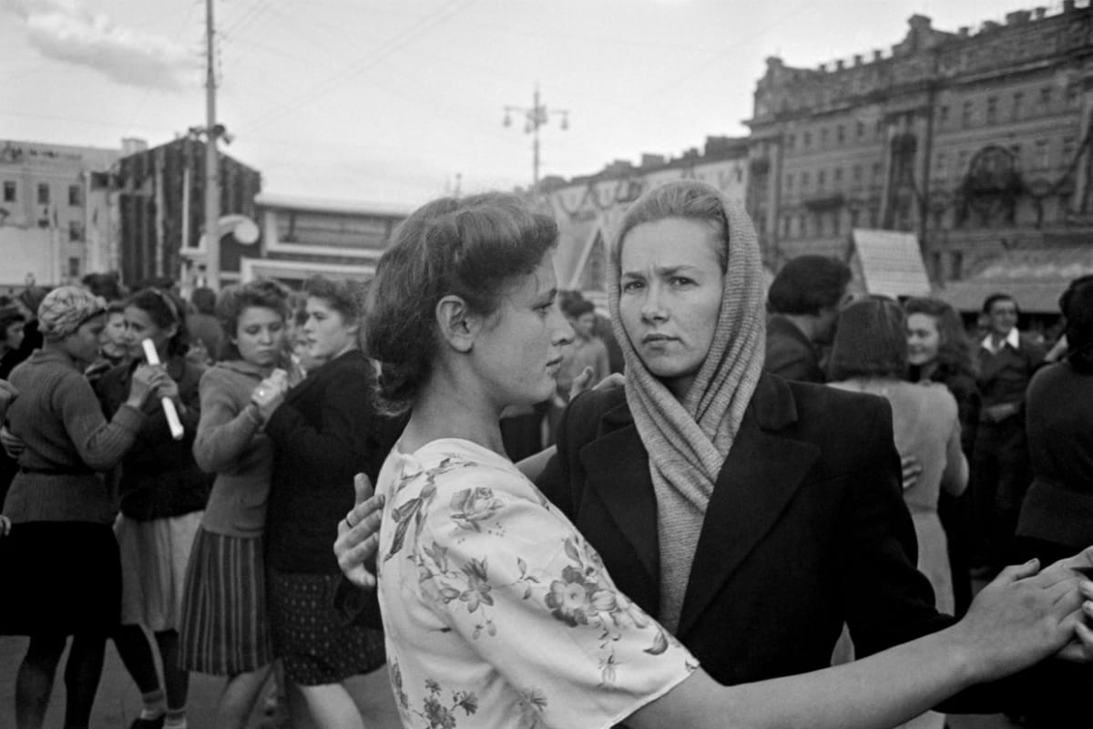 John Steinbeck ile Robert Capa Sovyetler'de ne gördüler?