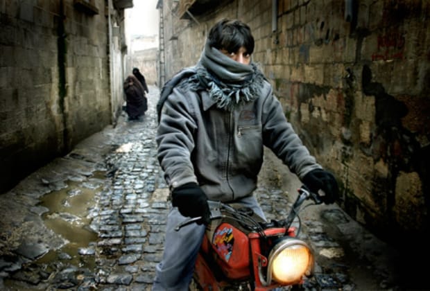 CerModern’de üç sergi: Panoramik Bakış, Ölüm Kapıyı Çalınca, Düşmek