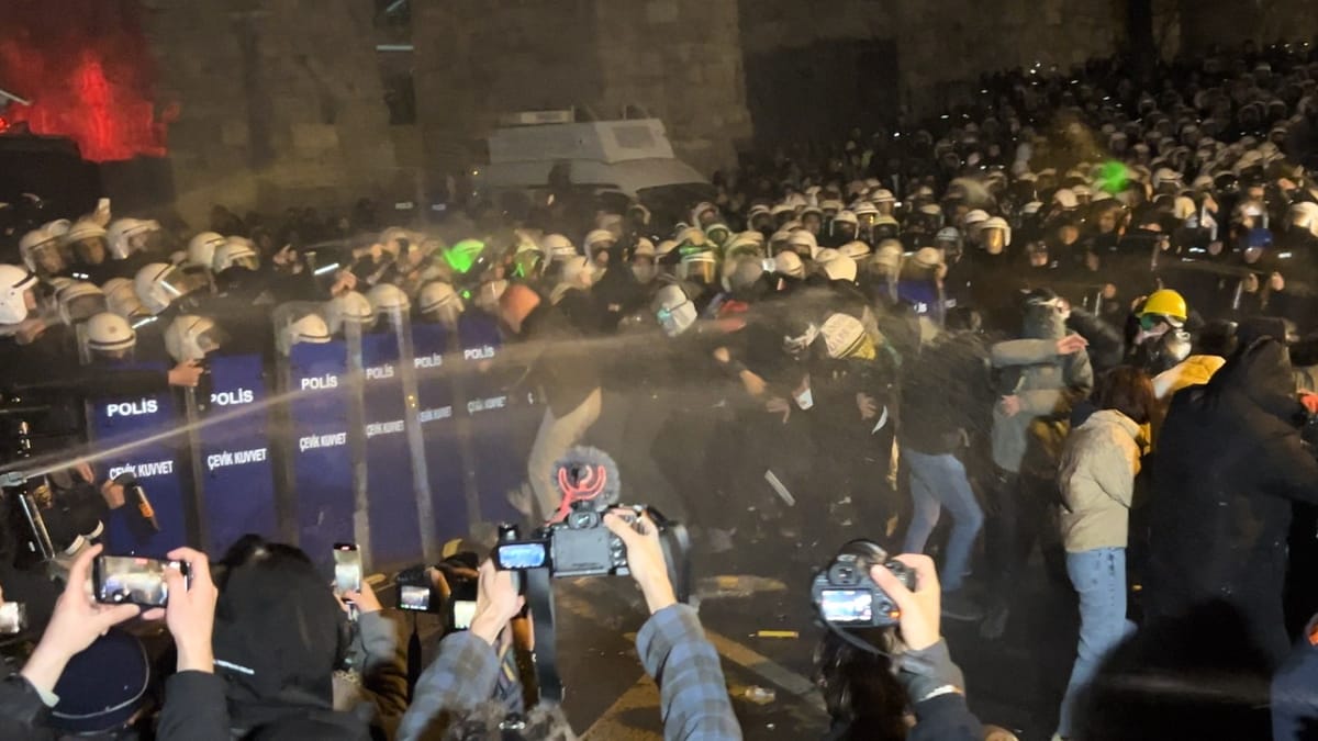 Yedi gazeteci hakkında tahliye kararı verildi