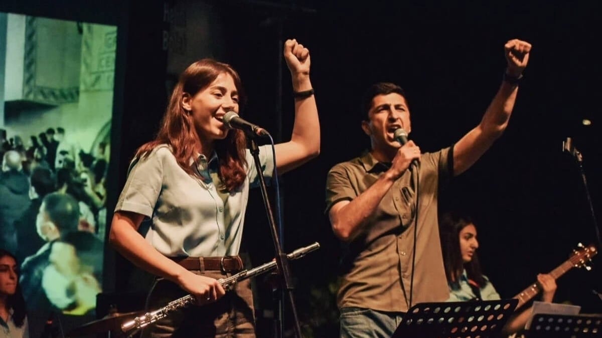 Grup Yorum halktır, susturulamaz