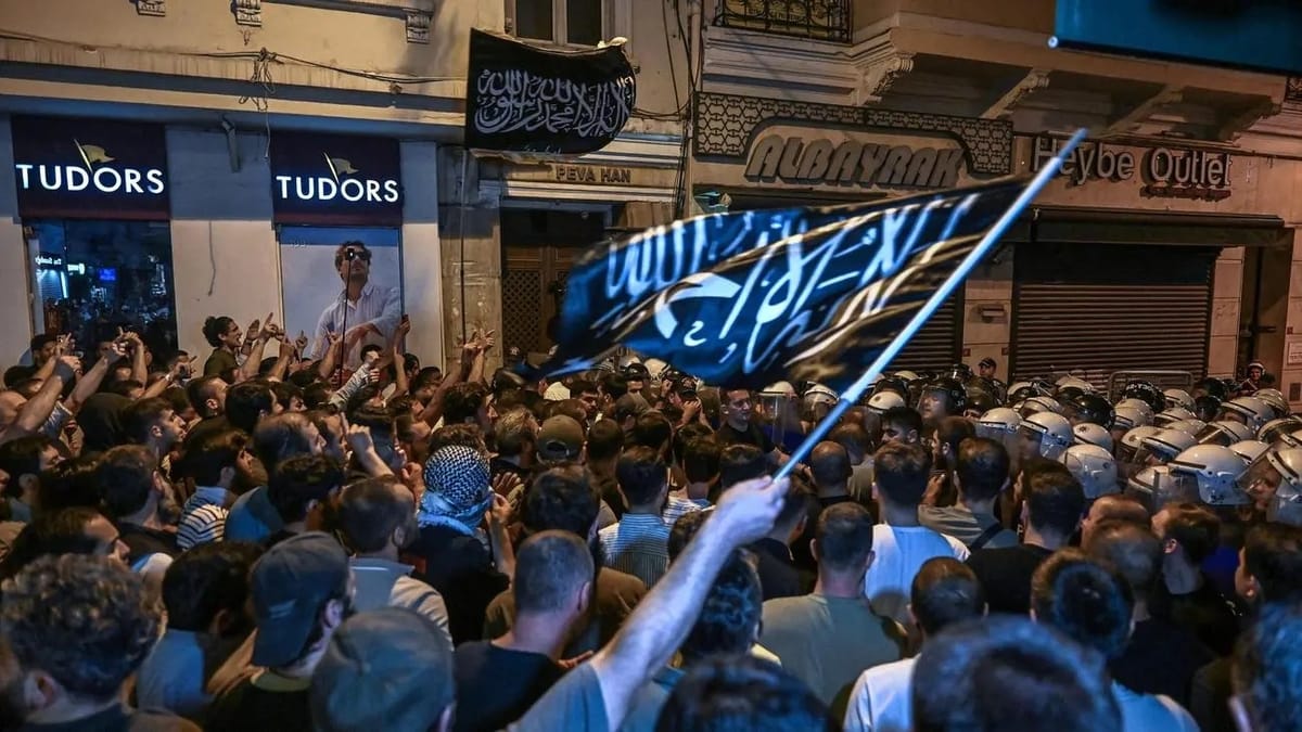 Yerli ve milliye karşı ötekileri büyütmek