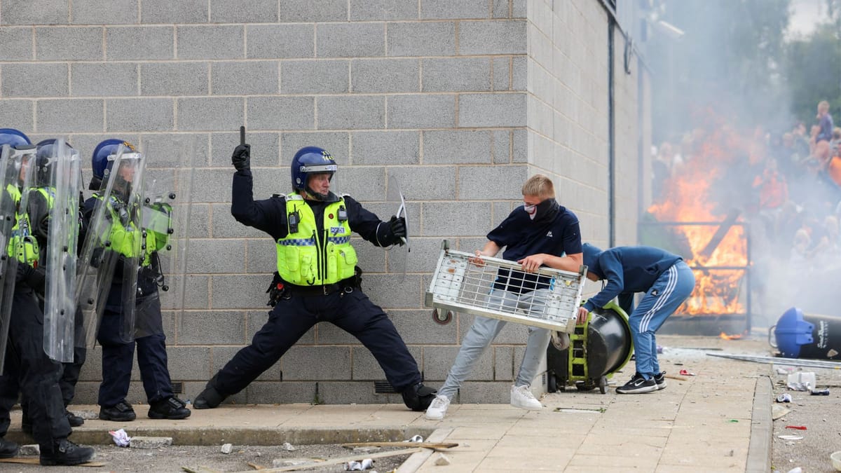 Milliyetçilik yalan üzerine kuruludur