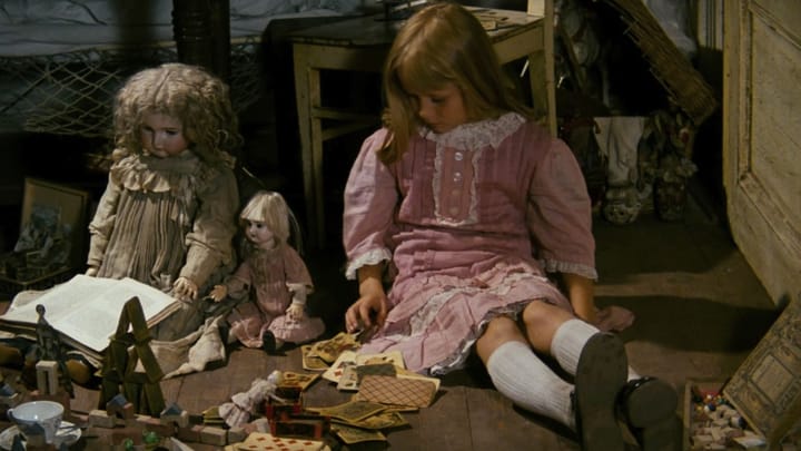 ALICE (Jan Švankmajer, 1988).