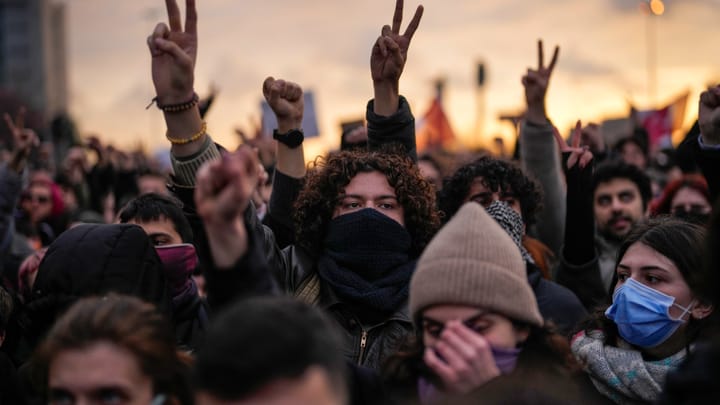 İstanbul, 20 Mart 2025. Fotoğraf: Khalil Hamra, AP Photo.