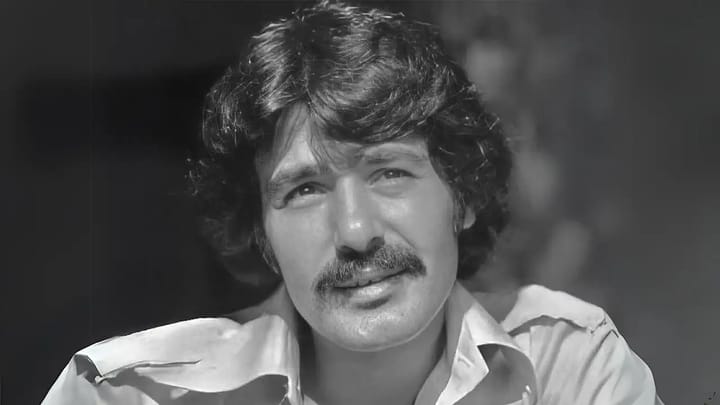 Şarkılarımız varoşlarda sokaklara çıkmalıdır