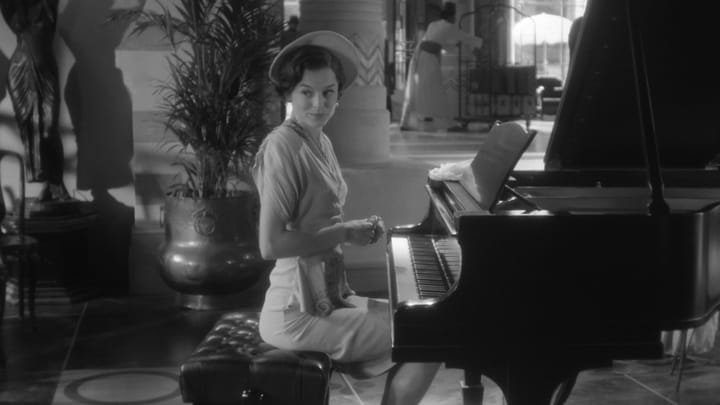 Bir gündüz düşünün anatomisi: Hotel Reverie'de aşk