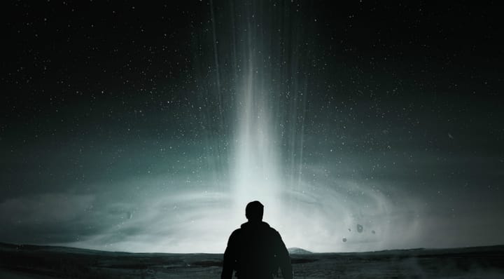 Stephen Hawking: Kara delikler bildiğiniz gibi değiller