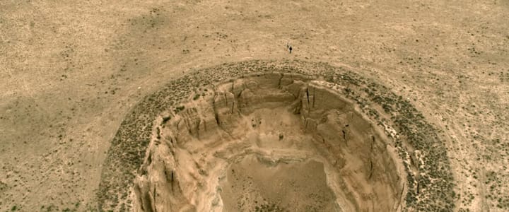 KURAK GÜNLER (Emin Alper, 2022).