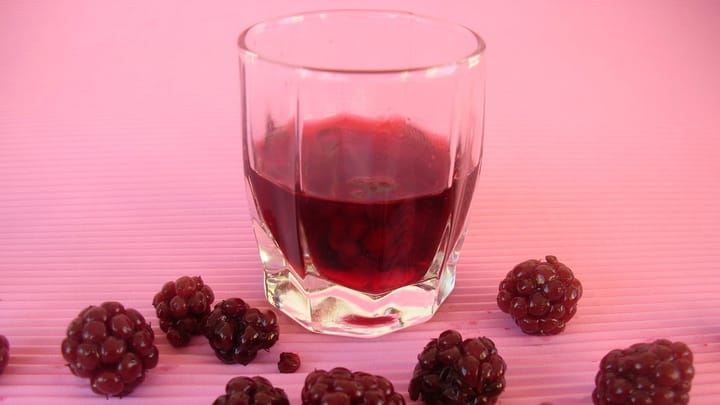 Hamburger mi, likör mü, yoksa kaybettiğimiz mevzi mi sınıfsal?