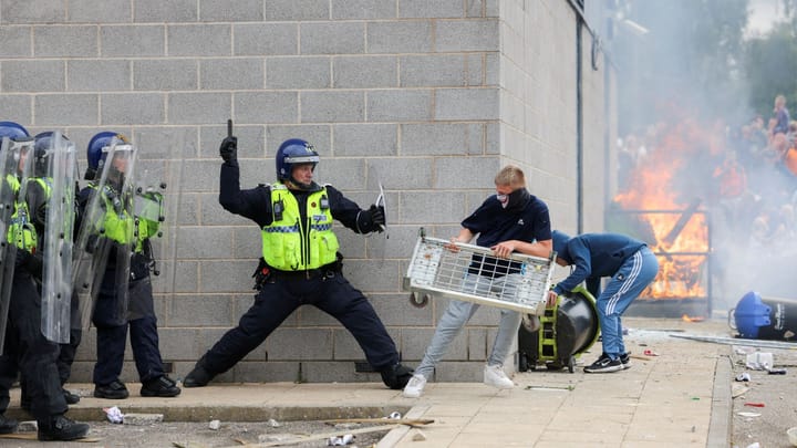 Rotherham, İngiltere. 4 Ağustos 2024. Fotoğraf: Hollie Adams, REUTERS.
